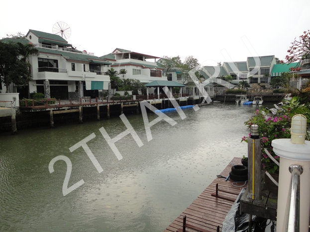 Jomtien Yacht Club, Паттайя, На-Джомтьен - фото, цены, карта и месторасположение